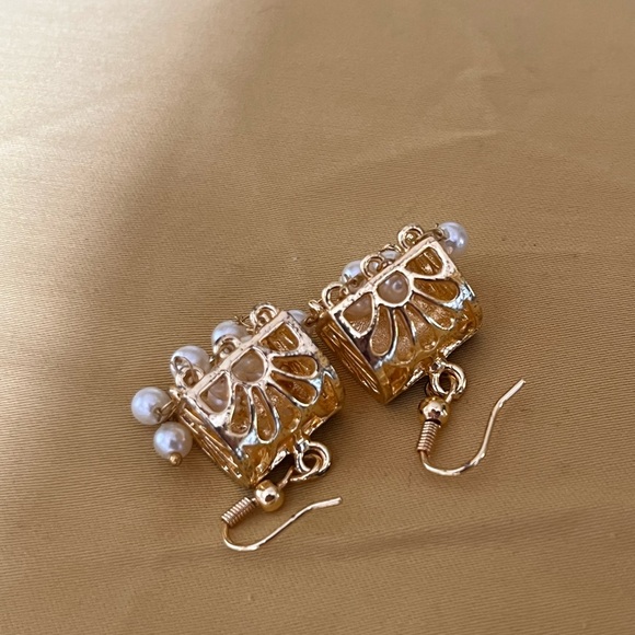 2 pairs of authentic Indian jhumka earrings - Picture 9 of 13